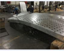 双曲铝单板设备